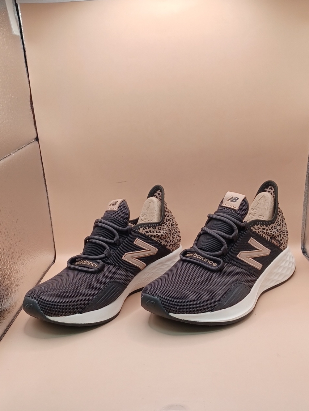 New Balance Fresh Foam Roav Sneaker-Black/Leopard Women Size 7.5 US